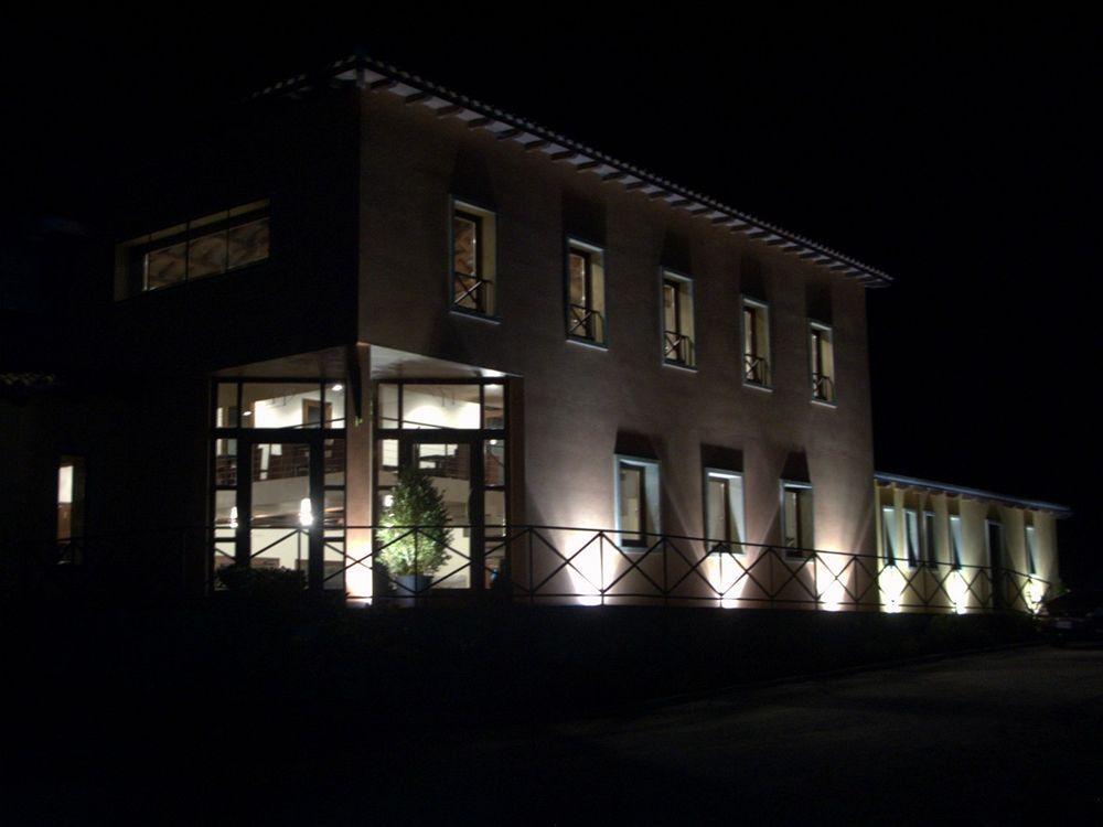 Janas Country Resort Mores Exteriör bild