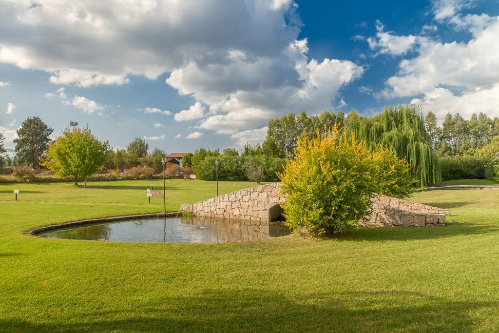 Janas Country Resort Mores Exteriör bild
